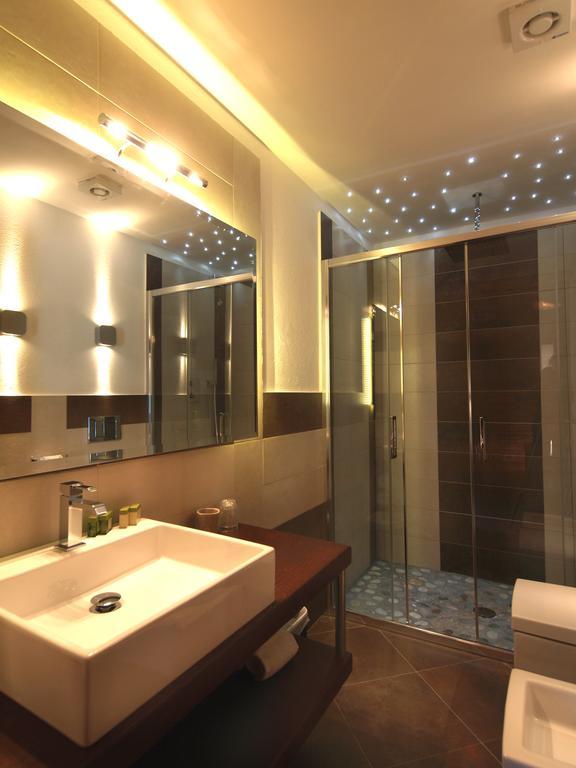Albergo Nazionale แวร์นันเต ภายนอก รูปภาพ