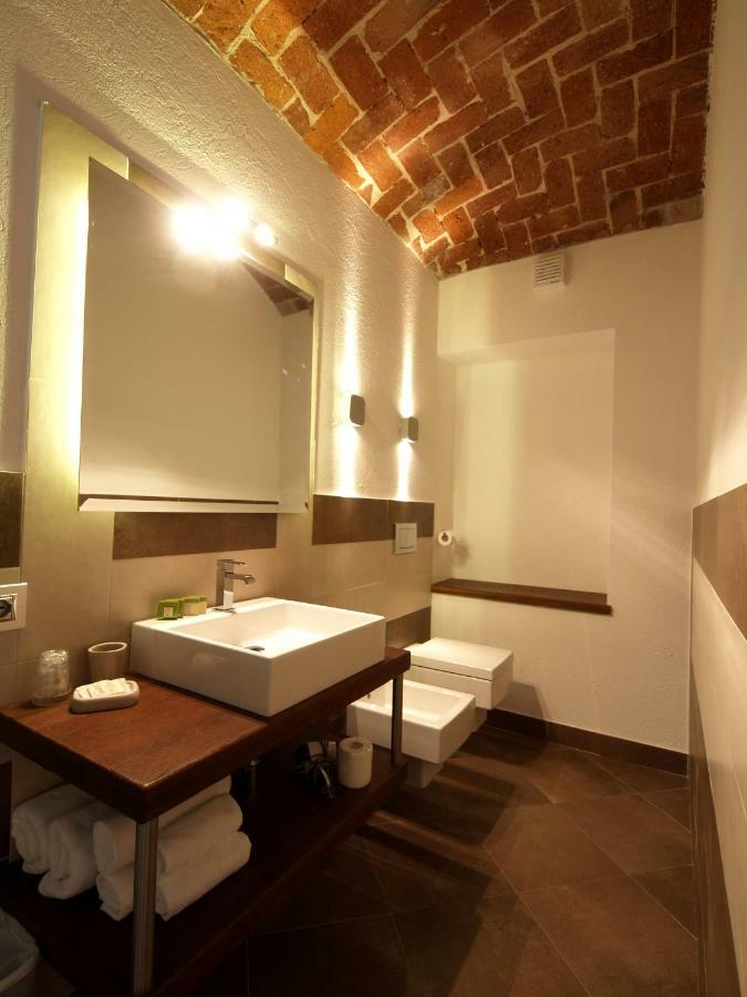 Albergo Nazionale แวร์นันเต ภายนอก รูปภาพ