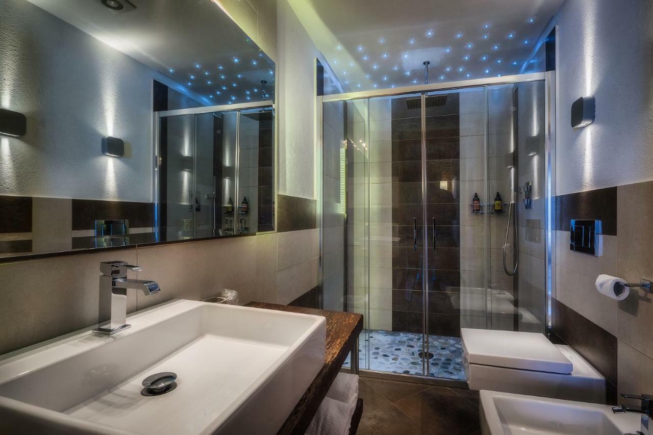 Albergo Nazionale แวร์นันเต ภายนอก รูปภาพ